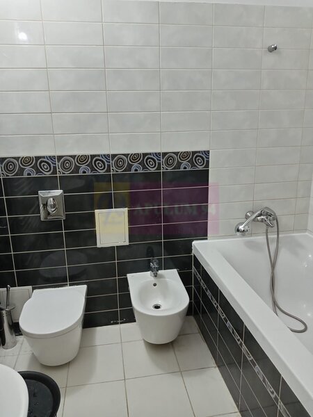 Apartament 3 camere Complex Liziera- Pipera Tunari.